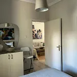 アパート The Art Space In カヴァラ