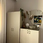 アパート The Art Space In カヴァラ